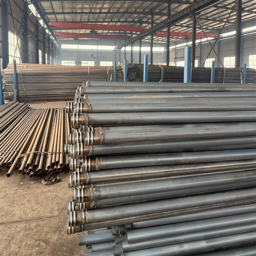 宝益德钢管太原市销售处 厂区及加工车间